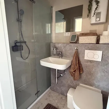 Neu Zentrum Modernes Business-apartment